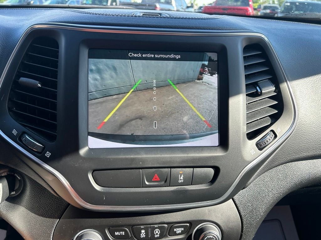 2022 Jeep Cherokee X 4x4