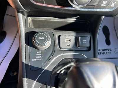 2022 Jeep Cherokee X 4x4