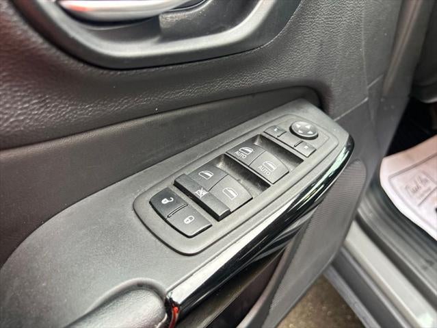 2023 Jeep Cherokee Altitude Lux 4x4
