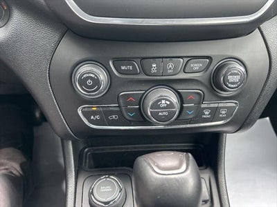 2022 Jeep Cherokee Latitude Lux 4x4