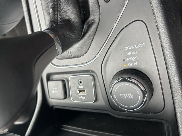 2022 Jeep Cherokee Latitude Lux 4x4