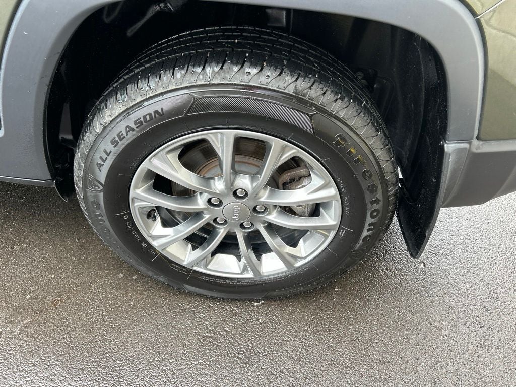 2021 Jeep Cherokee Latitude Lux 4x4