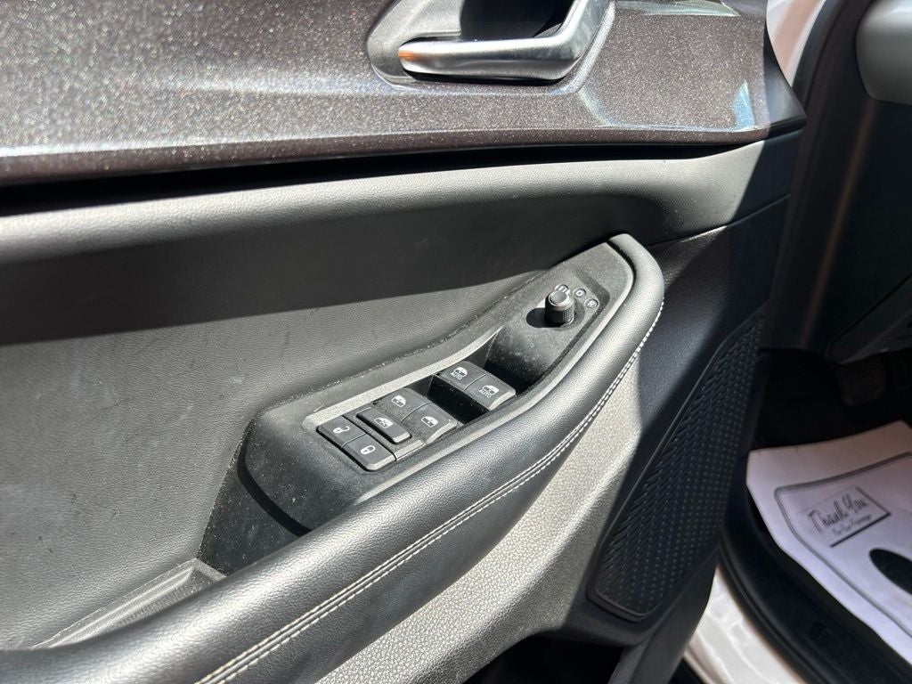 2023 Jeep Grand Cherokee Laredo 4x4
