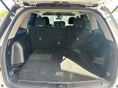 2023 Jeep Grand Cherokee Laredo 4x4