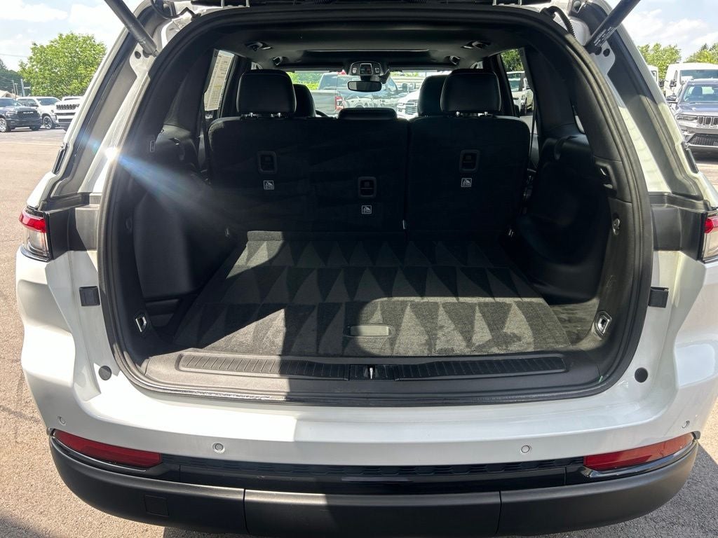 2023 Jeep Grand Cherokee Altitude X 4x4