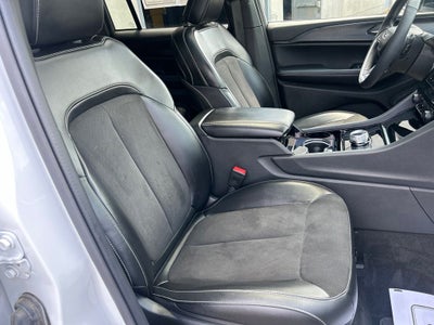 2023 Jeep Grand Cherokee Altitude X 4x4