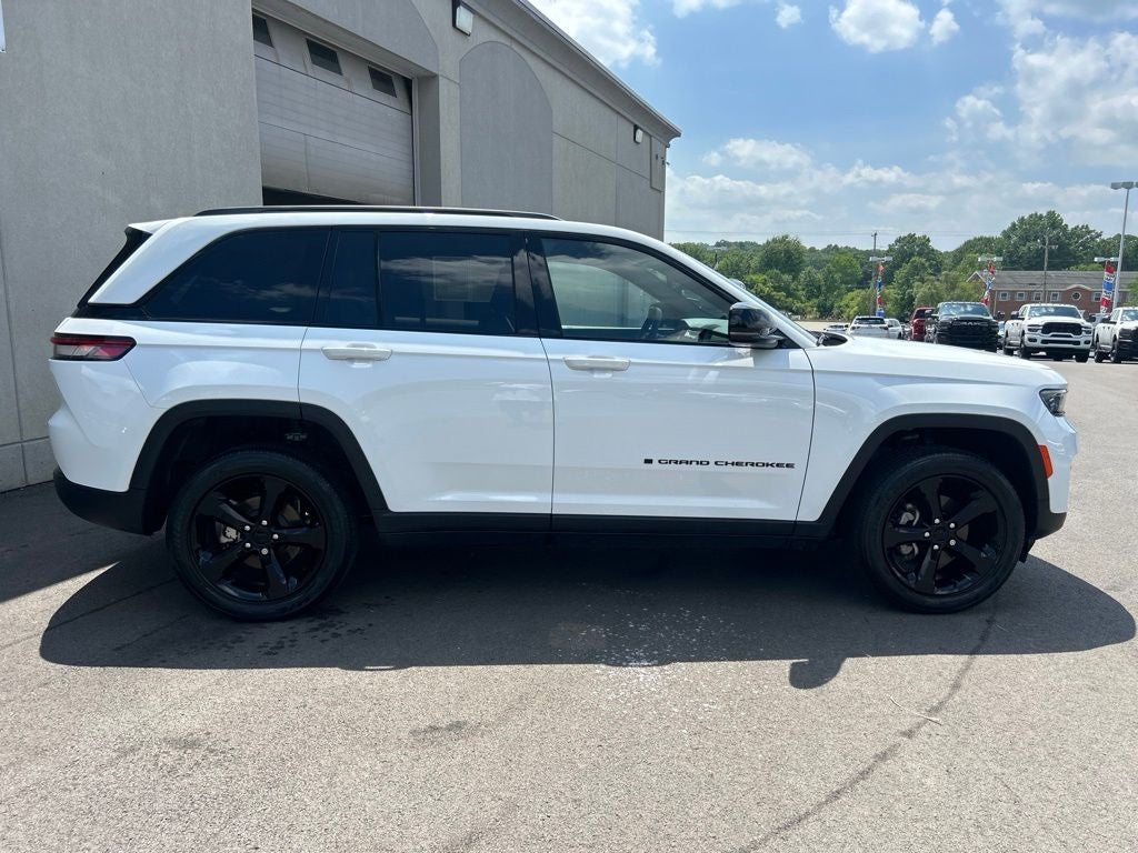 2023 Jeep Grand Cherokee Altitude X 4x4