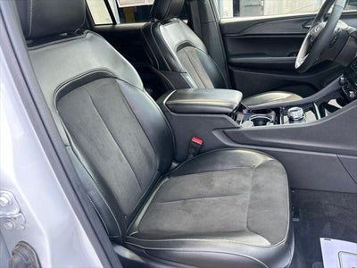 2023 Jeep Grand Cherokee Altitude X 4x4