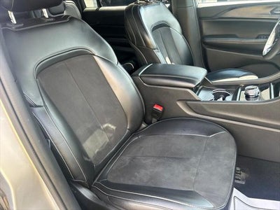 2024 Jeep Grand Cherokee L Altitude 4x4