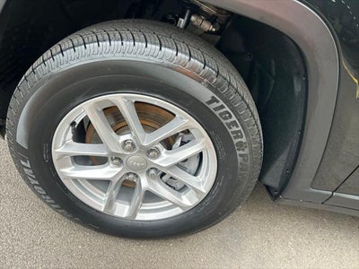2023 Jeep Grand Cherokee L Laredo 4x4