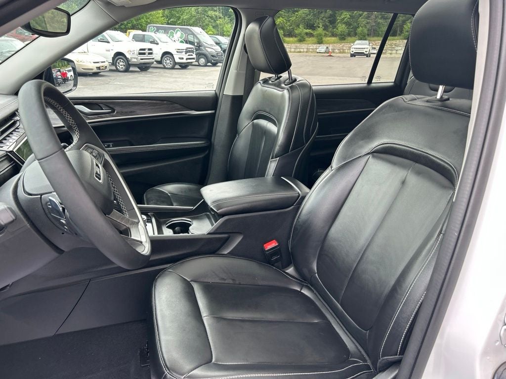 2024 Jeep Grand Cherokee L Limited 4x4
