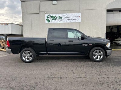 2024 RAM 1500 Classic Tradesman Crew Cab 4x4 6'4' Box