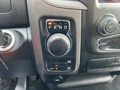 2024 RAM 1500 Classic Tradesman Crew Cab 4x4 6'4' Box