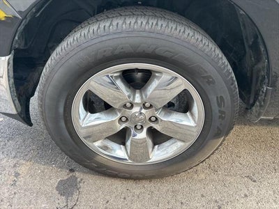 2024 RAM 1500 Classic Tradesman Crew Cab 4x4 6'4' Box