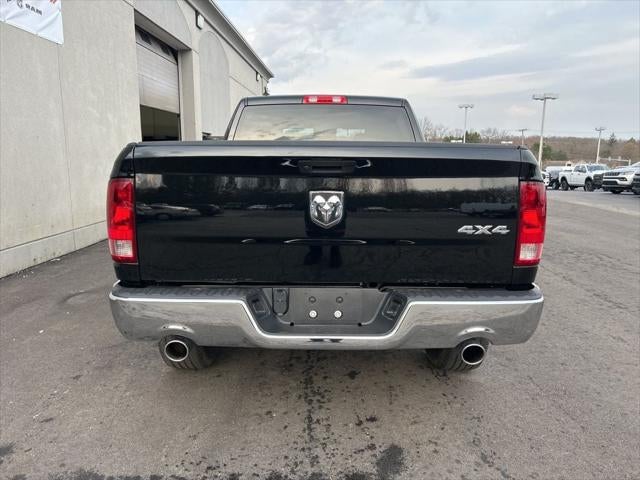 2024 RAM 1500 Classic Tradesman Crew Cab 4x4 6'4' Box