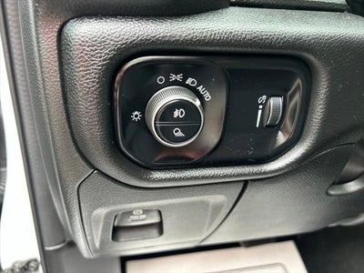 2023 RAM 1500 Big Horn Crew Cab 4x4 5'7' Box