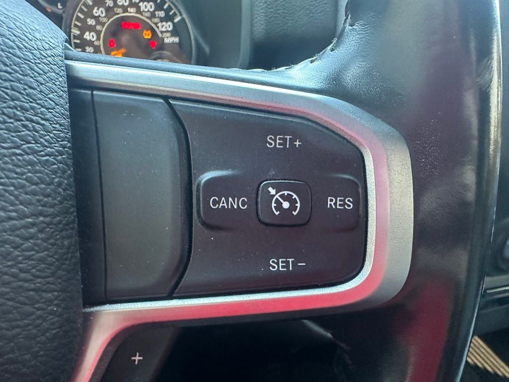 2021 RAM 1500 Big Horn Crew Cab 4x4 5'7' Box