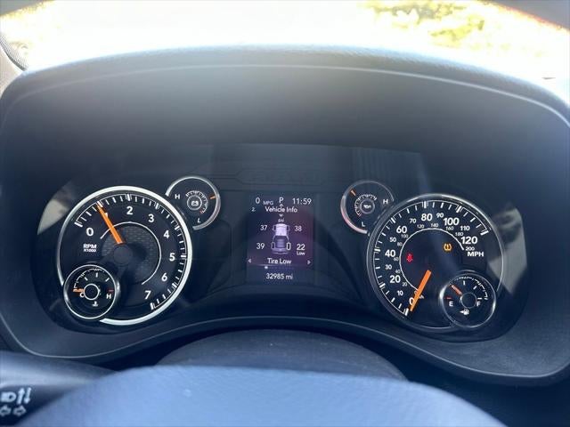 2021 RAM 1500 Big Horn Crew Cab 4x4 5'7' Box