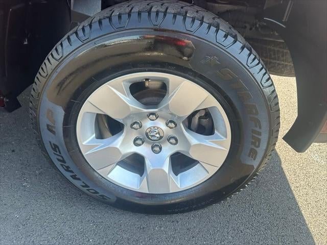 2021 RAM 1500 Big Horn Crew Cab 4x4 5'7' Box