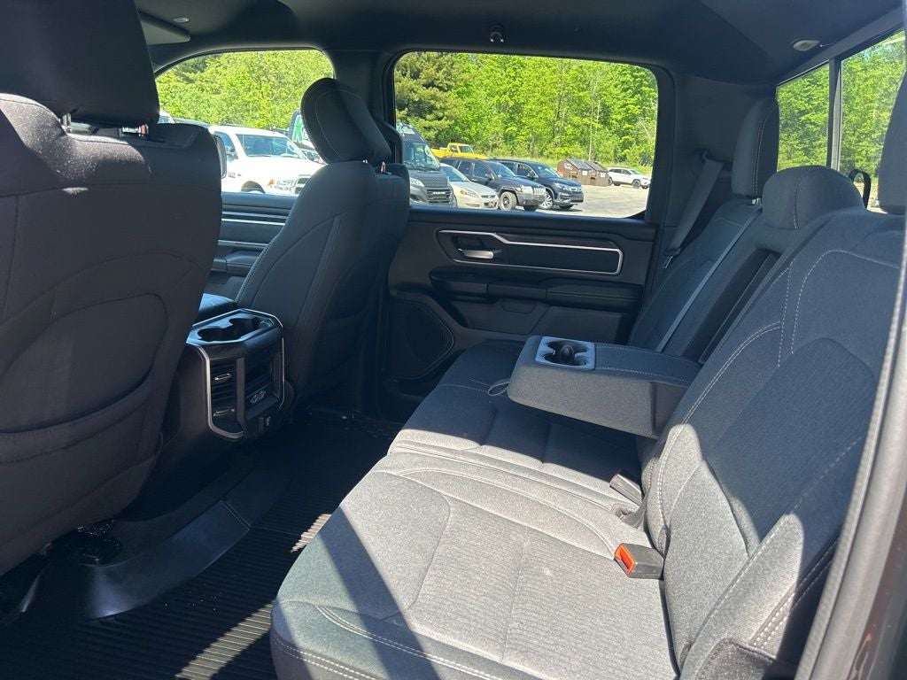 2022 RAM 1500 Big Horn Crew Cab 4x4 5'7' Box