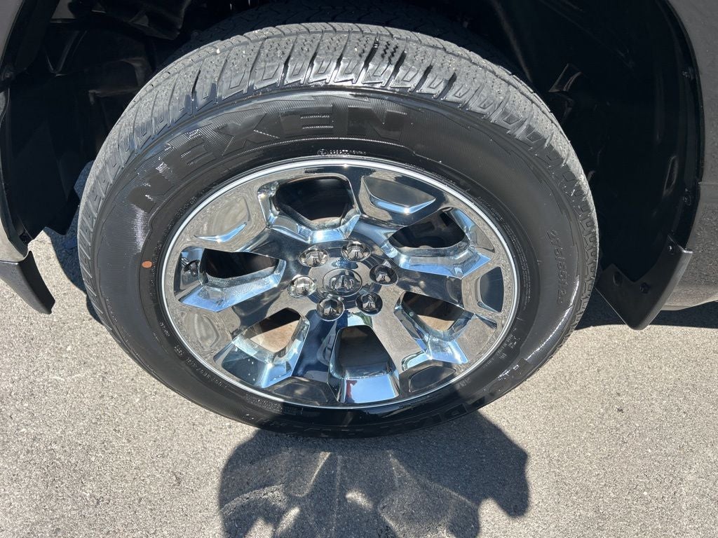 2022 RAM 1500 Big Horn Crew Cab 4x4 5'7' Box