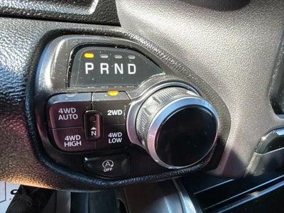 2024 RAM 1500 Big Horn Crew Cab 4x4 5'7' Box