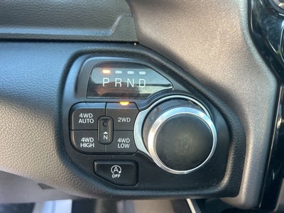 2023 RAM 1500 Big Horn Crew Cab 4x4 5'7' Box