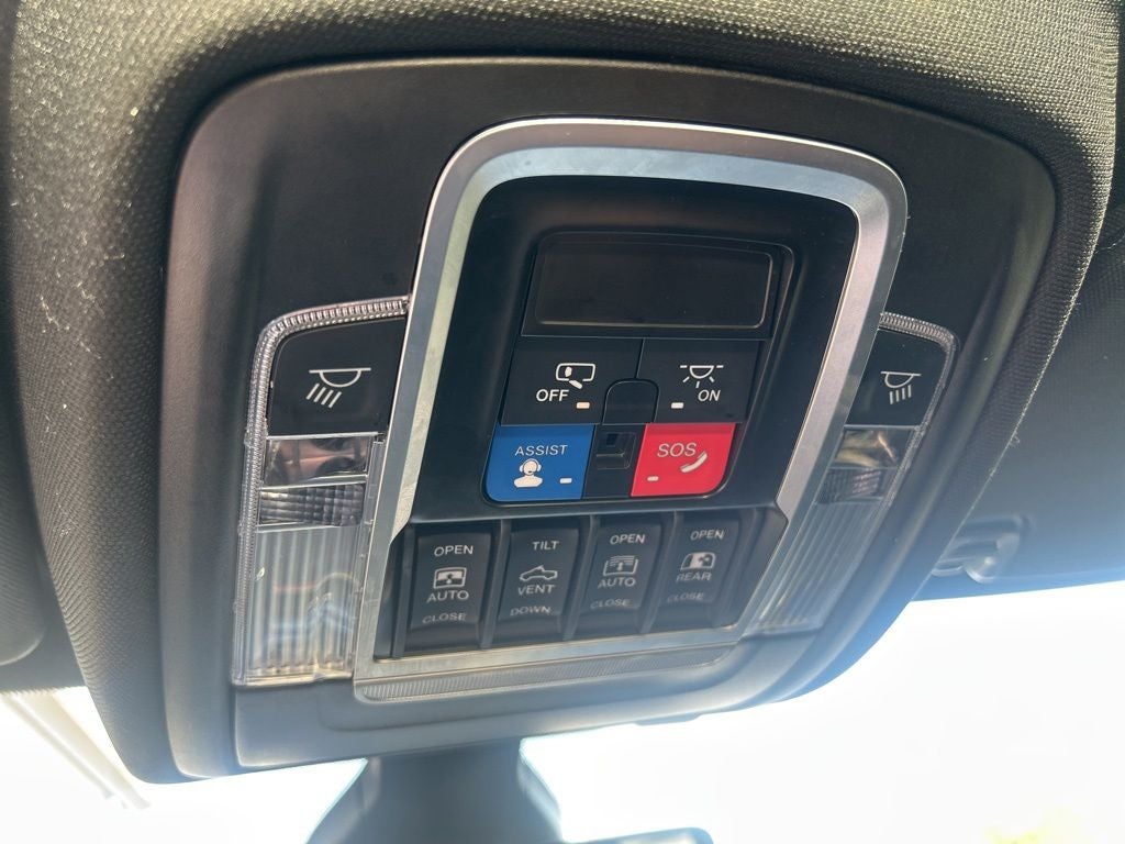 2023 RAM 1500 Big Horn Crew Cab 4x4 5'7' Box