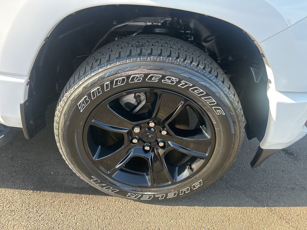 2023 RAM 1500 Big Horn Crew Cab 4x4 5'7' Box