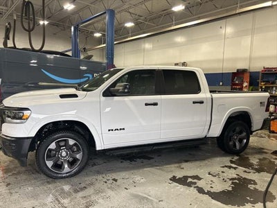 2023 RAM 1500 Big Horn Crew Cab 4x4 5'7' Box