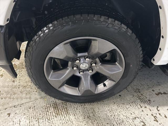 2023 RAM 1500 Big Horn Crew Cab 4x4 5'7' Box