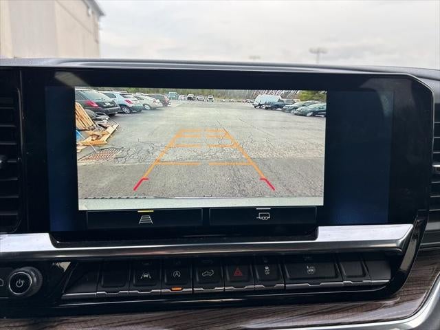 2024 Chevrolet Silverado 1500 4WD Crew Cab Short Bed LT with 2FL