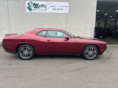2019 Dodge Challenger SXT AWD