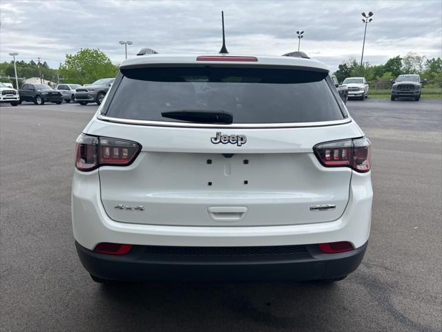 2022 Jeep Compass Latitude Lux 4x4