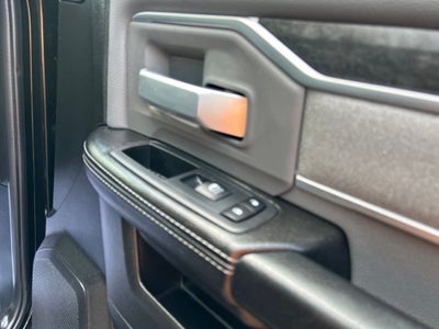 2019 RAM 2500 Big Horn Crew Cab 4x4 6'4' Box