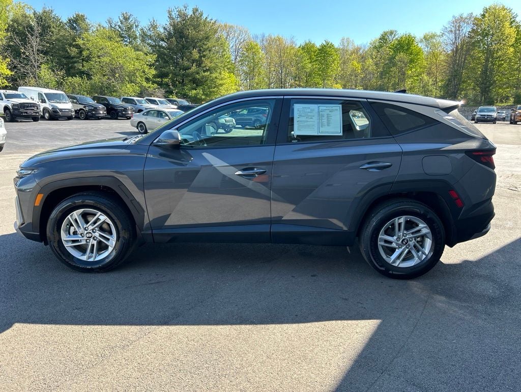2025 Hyundai Tucson SE