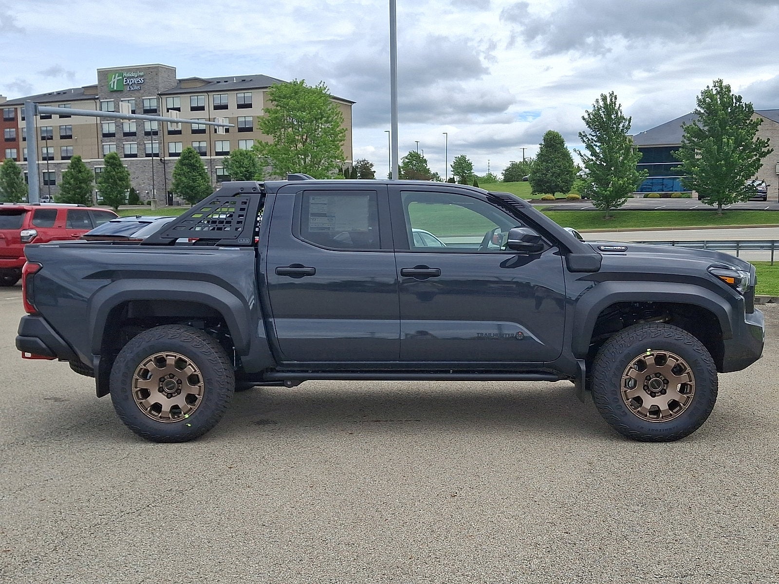 2026 Toyota Tacoma i-FORCE MAX Tacoma Trailhunter