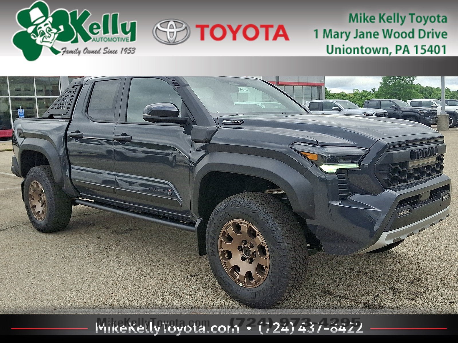 2026 Toyota Tacoma i-FORCE MAX Tacoma Trailhunter