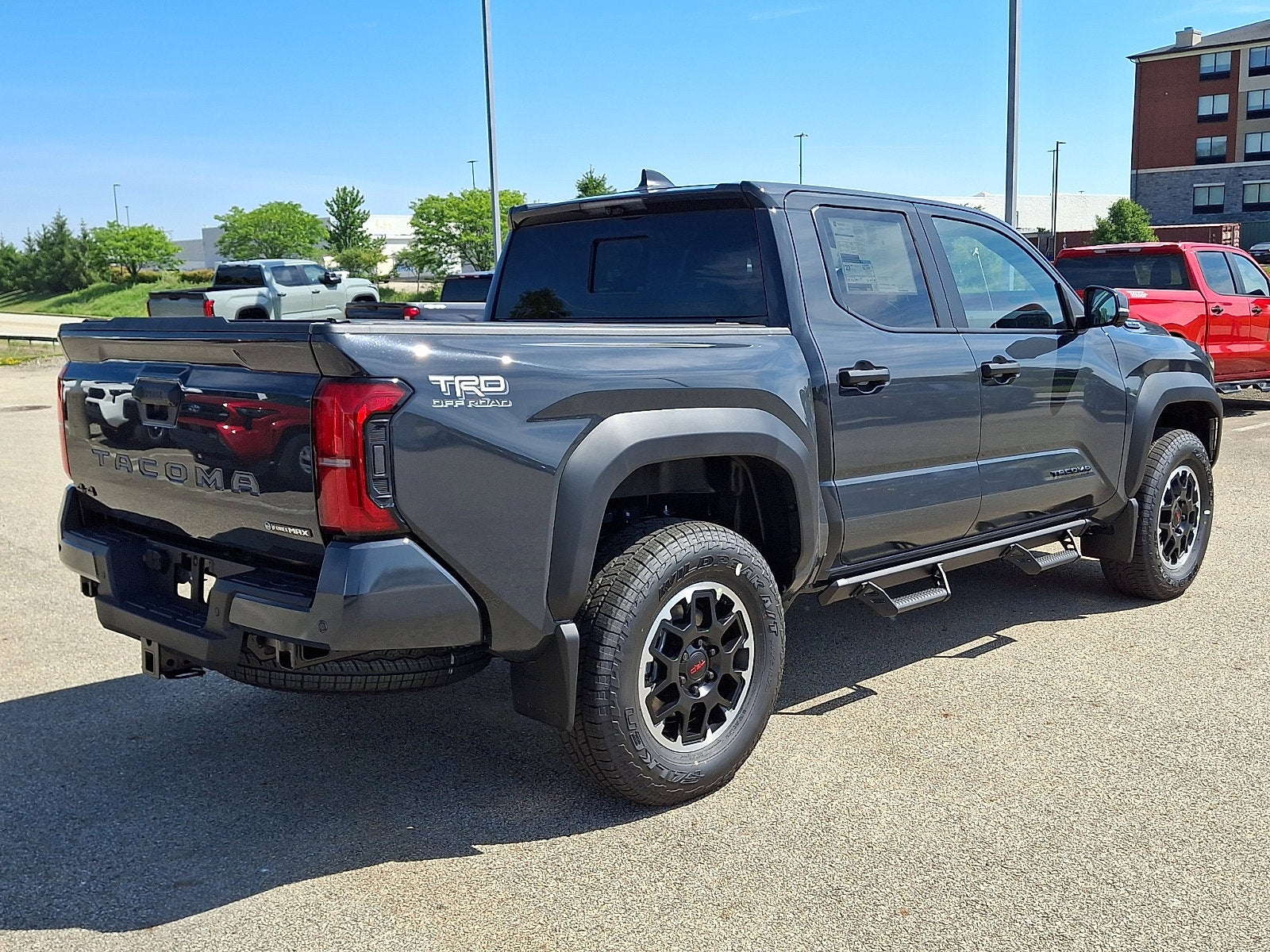 2026 Toyota Tacoma i-FORCE MAX Tacoma TRD Off-Road