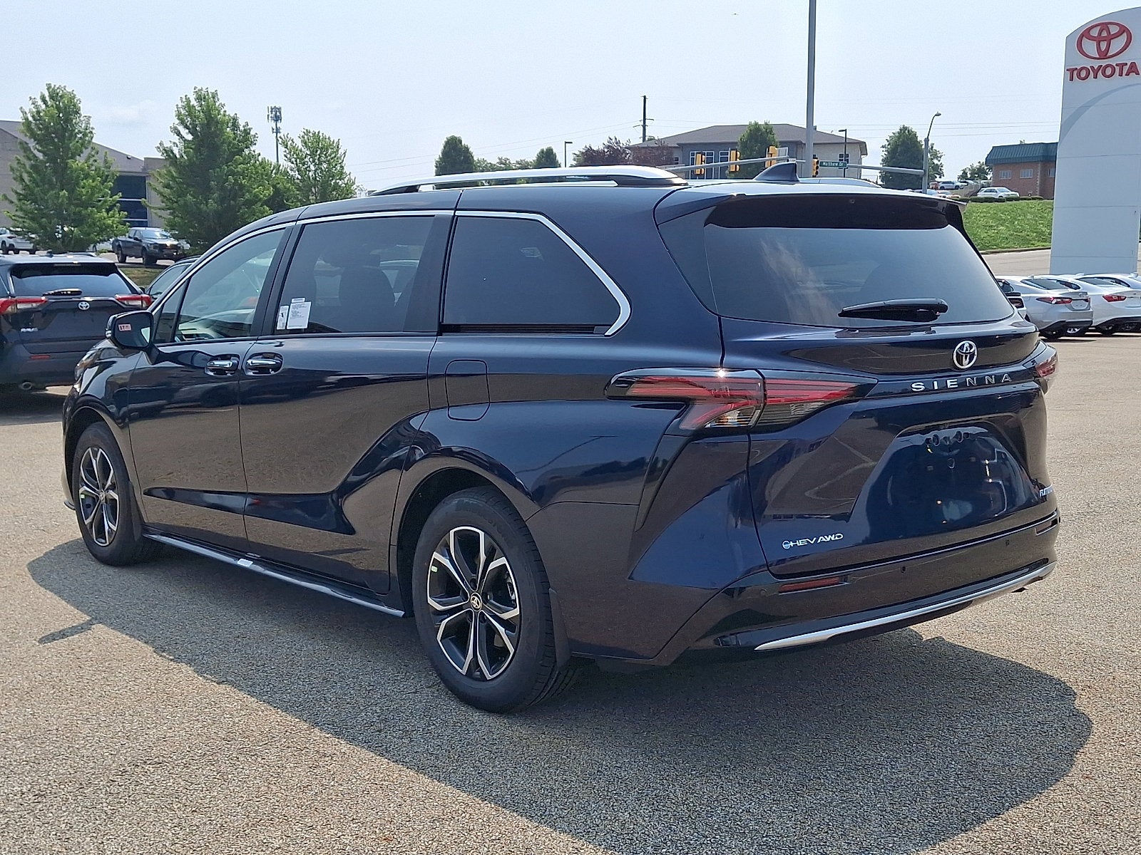 2026 Toyota Sienna Platinum