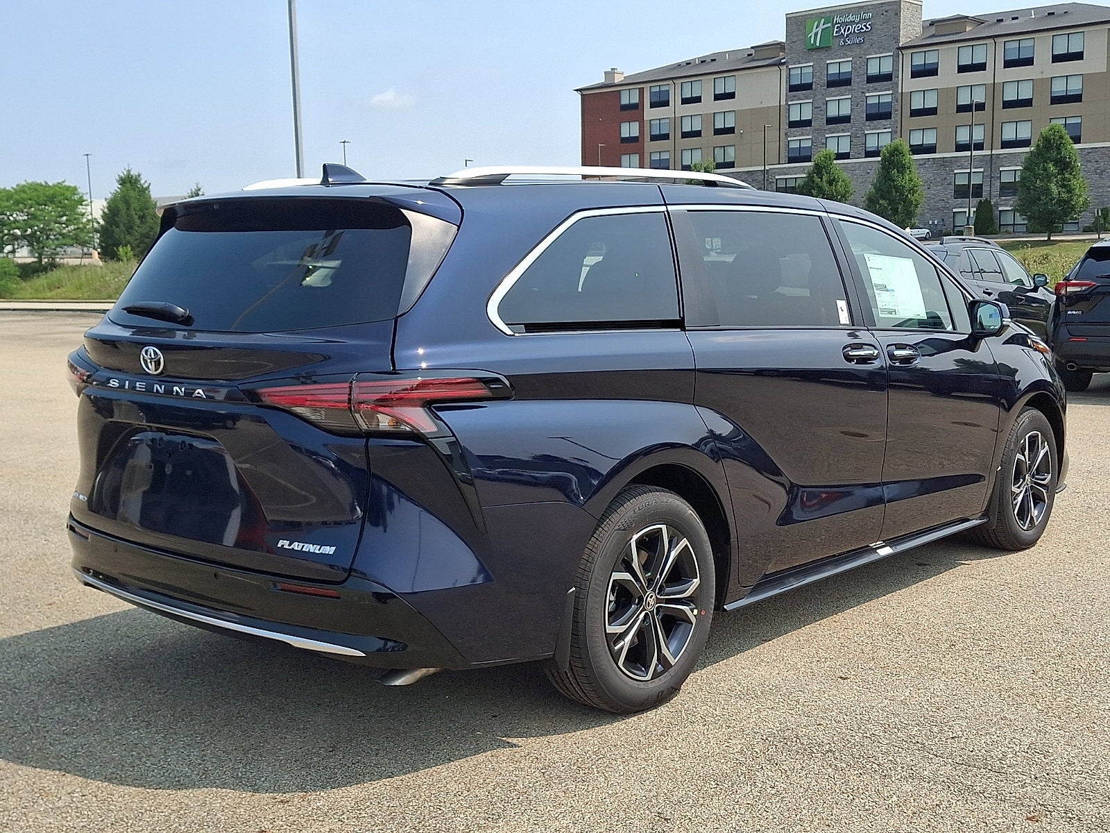 2026 Toyota Sienna Platinum