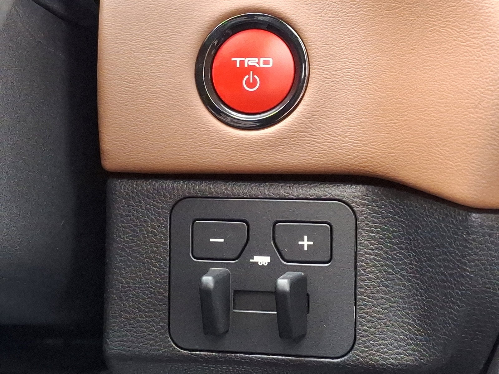 2025 Toyota Tundra i-FORCE MAX Tundra 1794 Edition