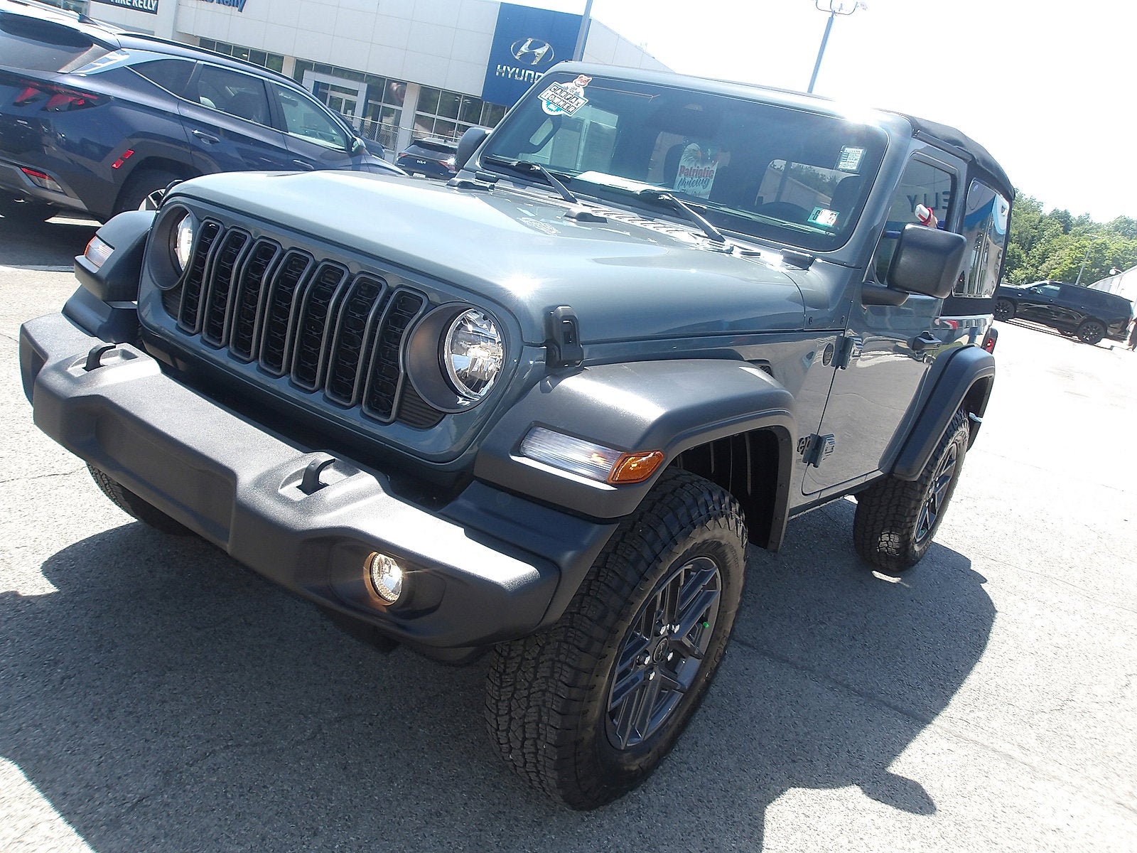 2025 Jeep Wrangler Sport S