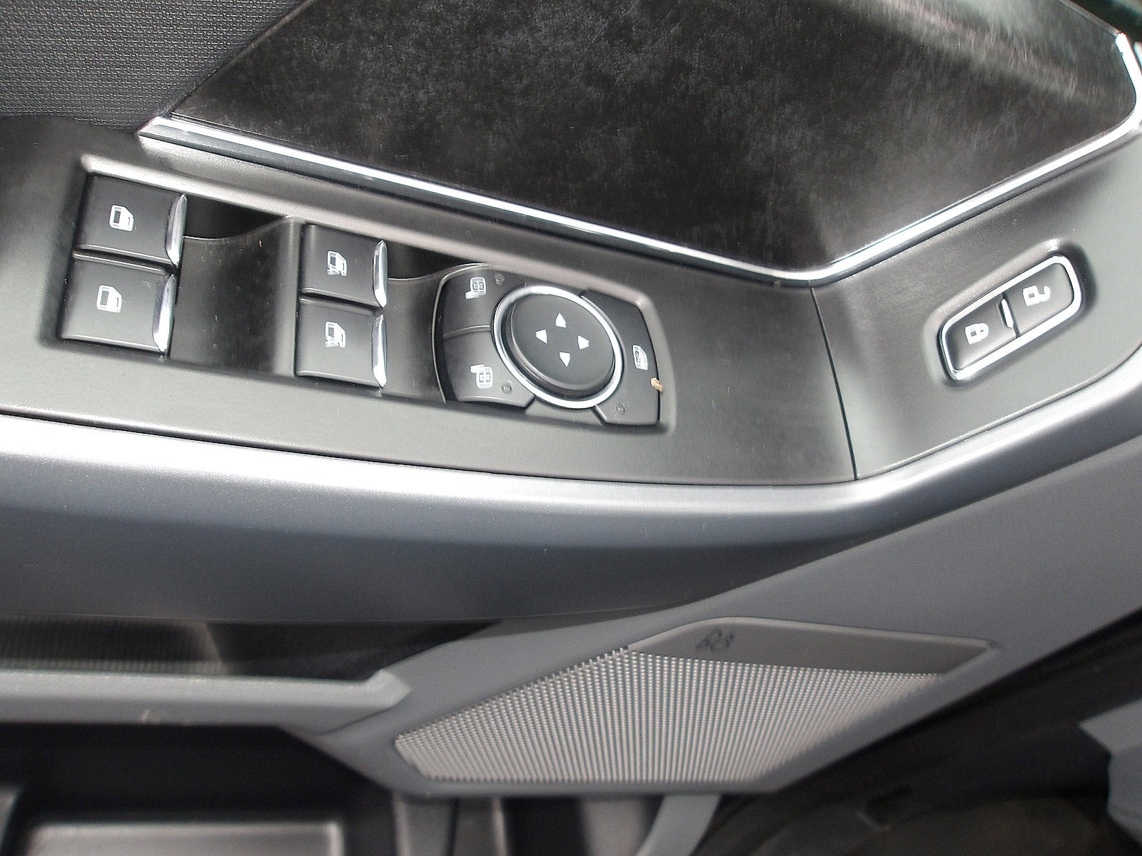 2023 Ford F-150 Base