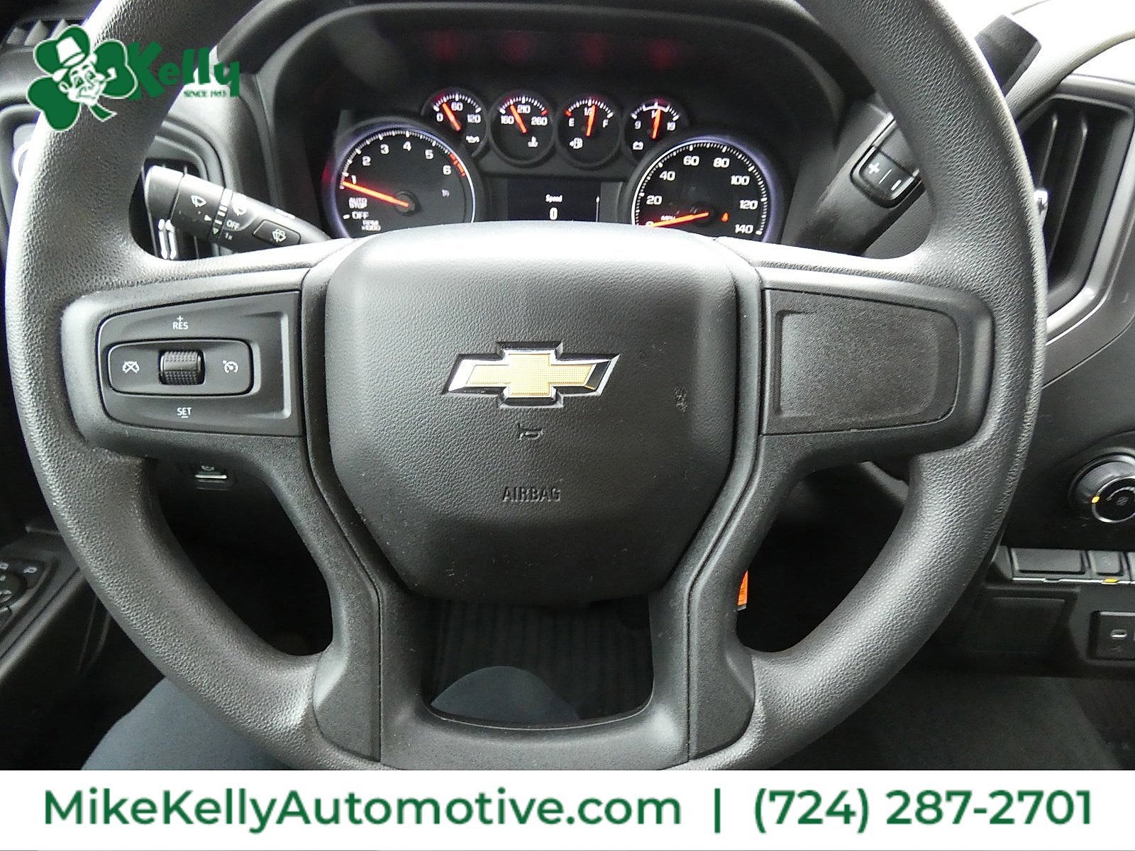 2022 Chevrolet SILVERADO Custom