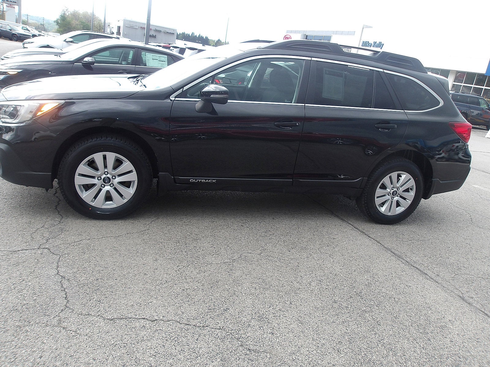 2018 Subaru Outback Premium