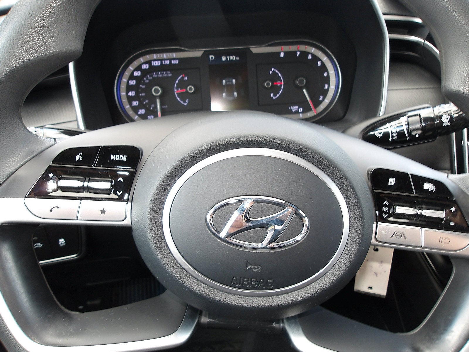 2023 Hyundai Santa Cruz SE