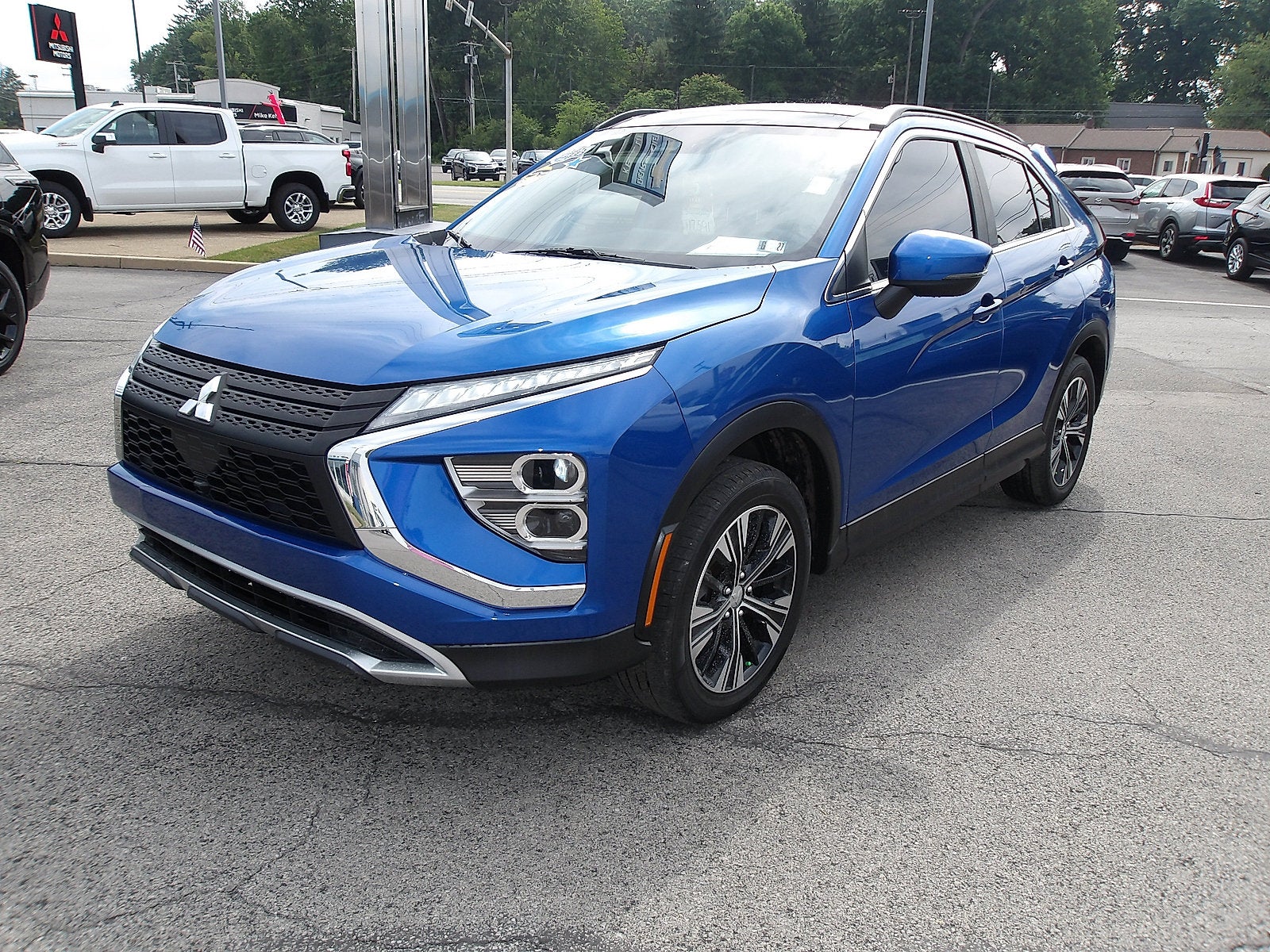 2022 Mitsubishi Eclipse Cross Base
