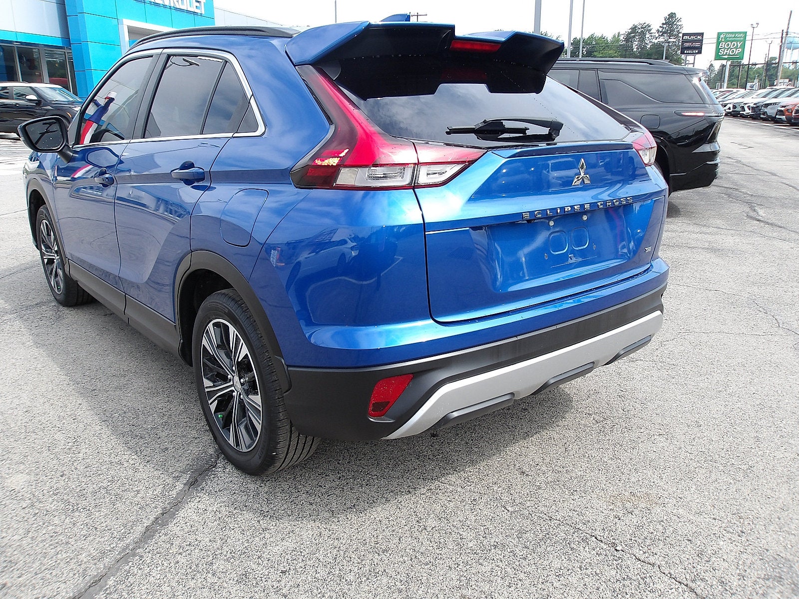 2022 Mitsubishi Eclipse Cross Base