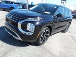 2023 Mitsubishi Outlander Base